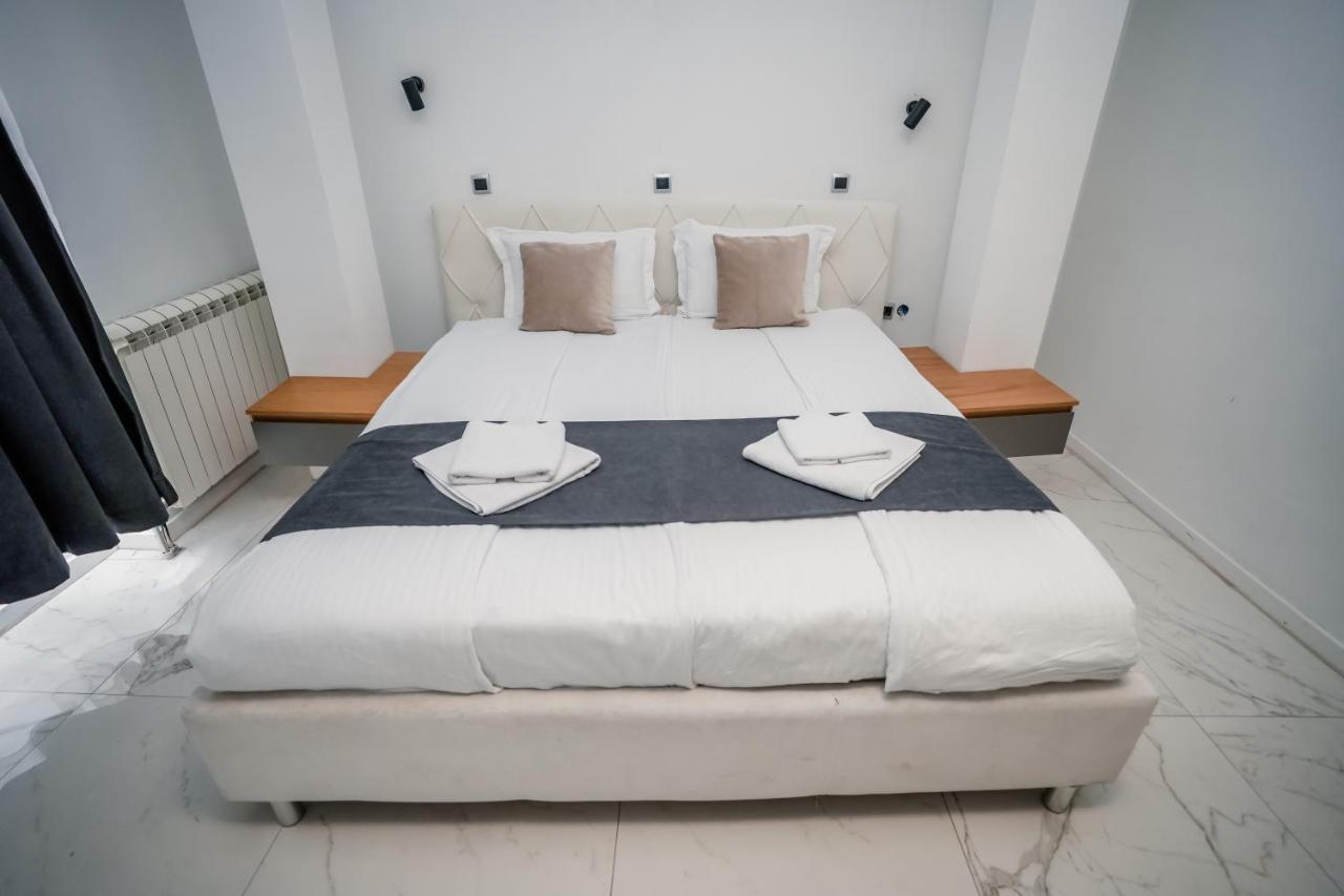 Hotel Lihnidos Delago オフリド エクステリア 写真
