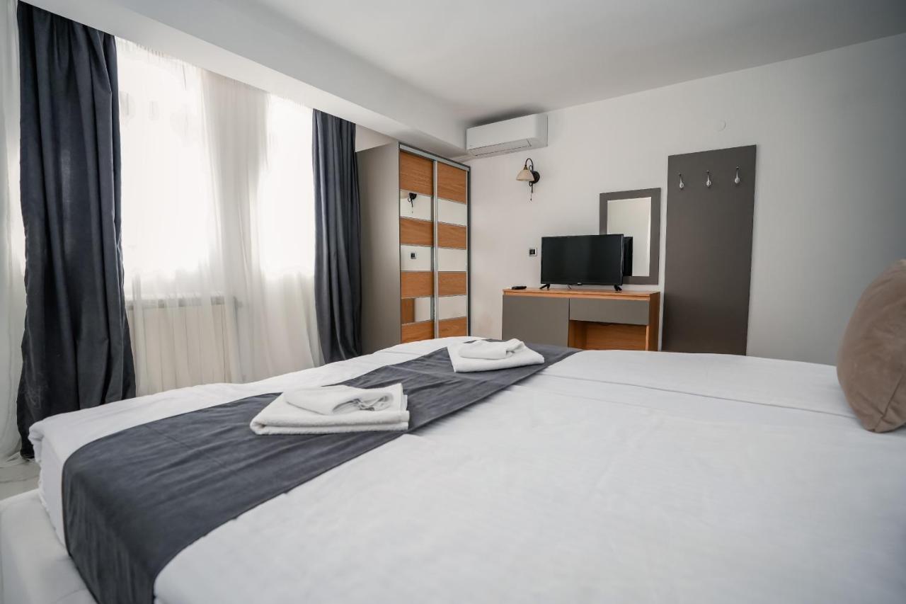 Hotel Lihnidos Delago オフリド エクステリア 写真