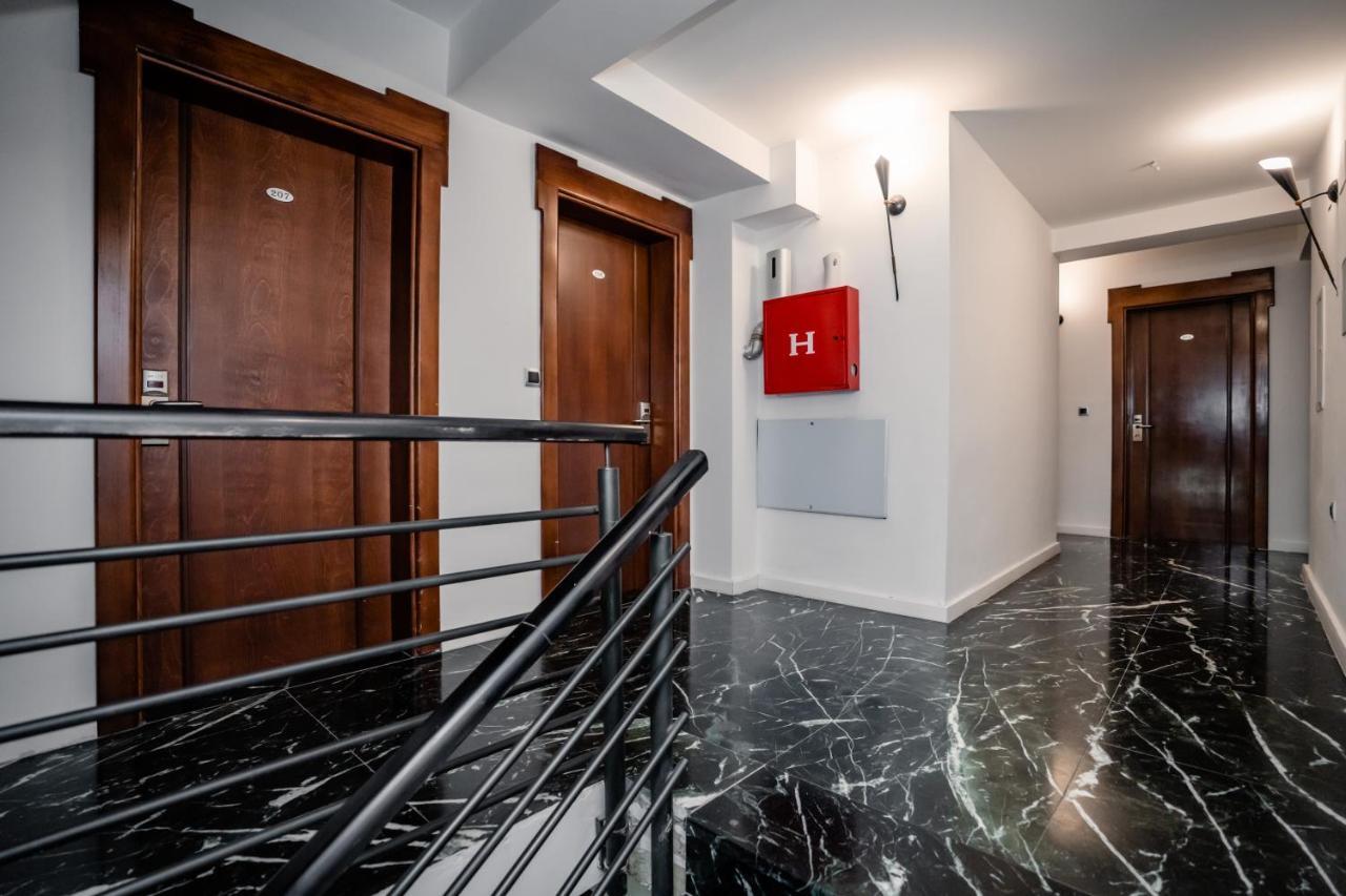 Hotel Lihnidos Delago オフリド エクステリア 写真